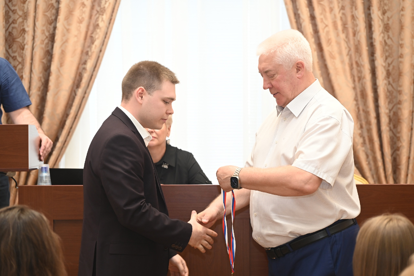 Поздравляем студента группы 22ВГ1 Майорова Александра с бронзовой медалью Открытой  международной студенческой интернет-олимпиады по дисциплине «Информатика»